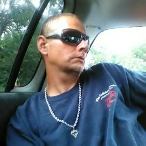 1 pair of Gargoyle Sunglasses